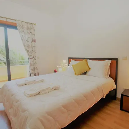 Garcas Lounge - By Dalma Portuguesa